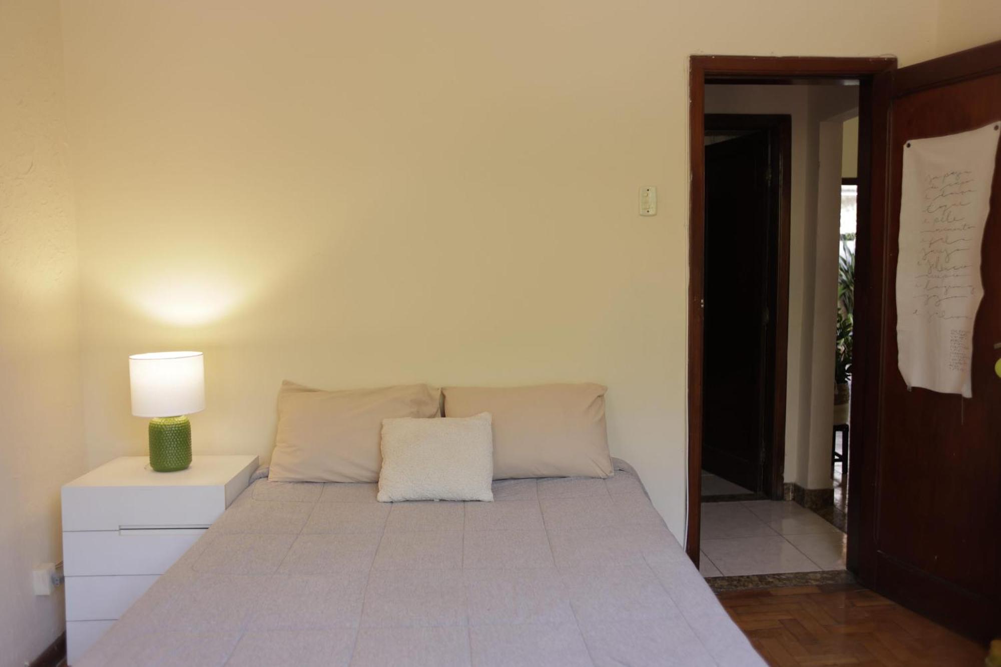 Quarto Casal Com Varanda Casa Caramel Belo Horizonte Extérieur photo